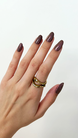 Le Mini Macaron Chocolate Glazed Nail Trends.