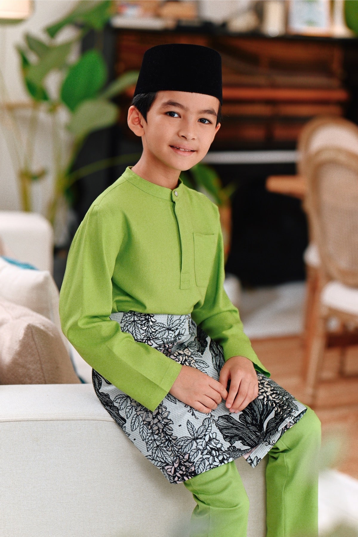 The Jumpa Baju Melayu Top - Lime Green –