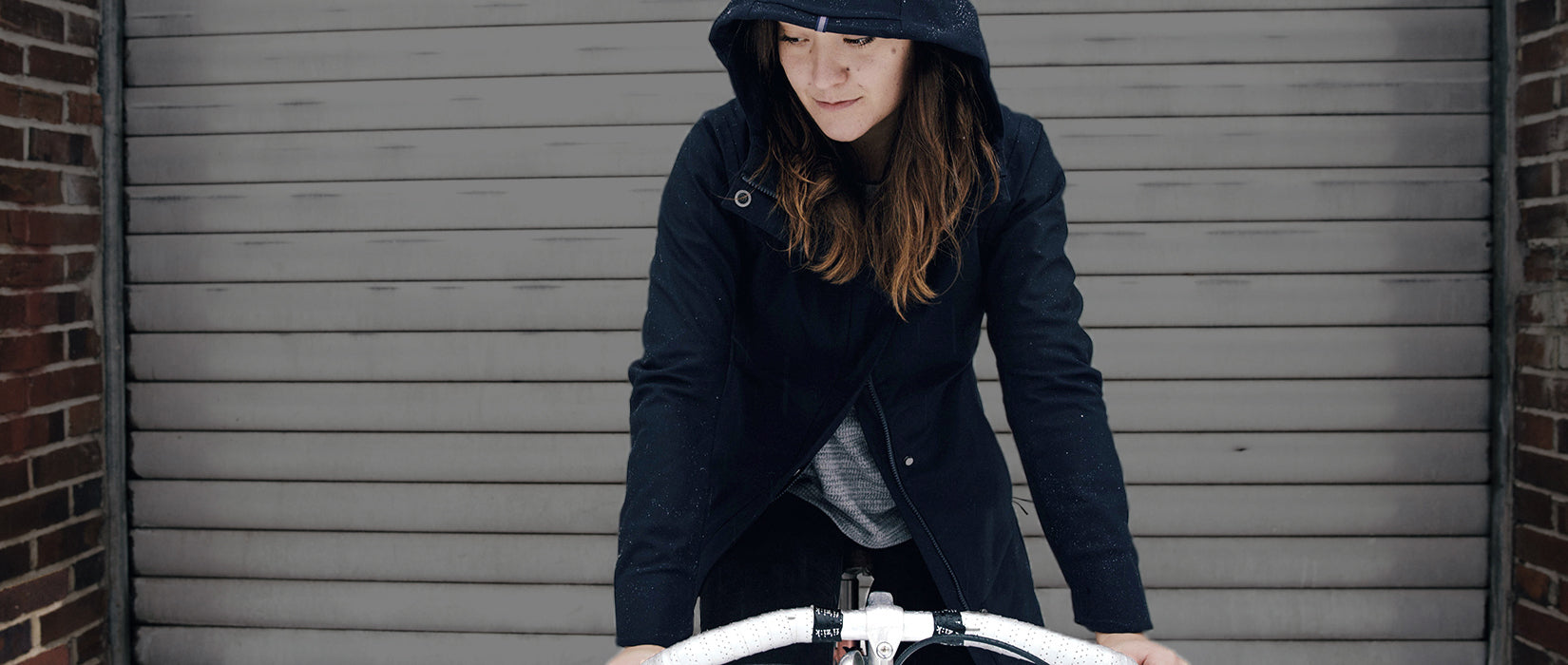 women's commuter cycling clothing