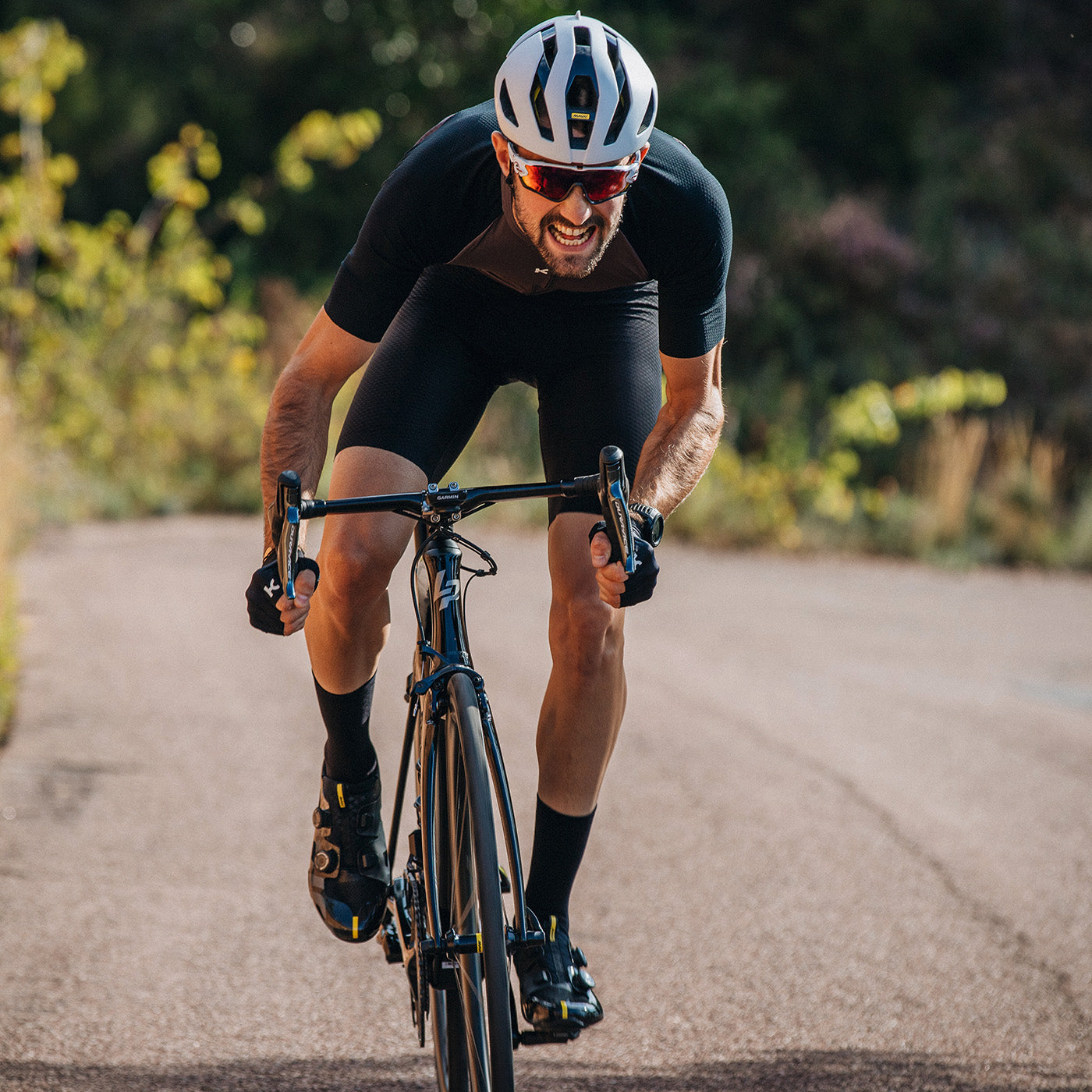 black cycling shoes