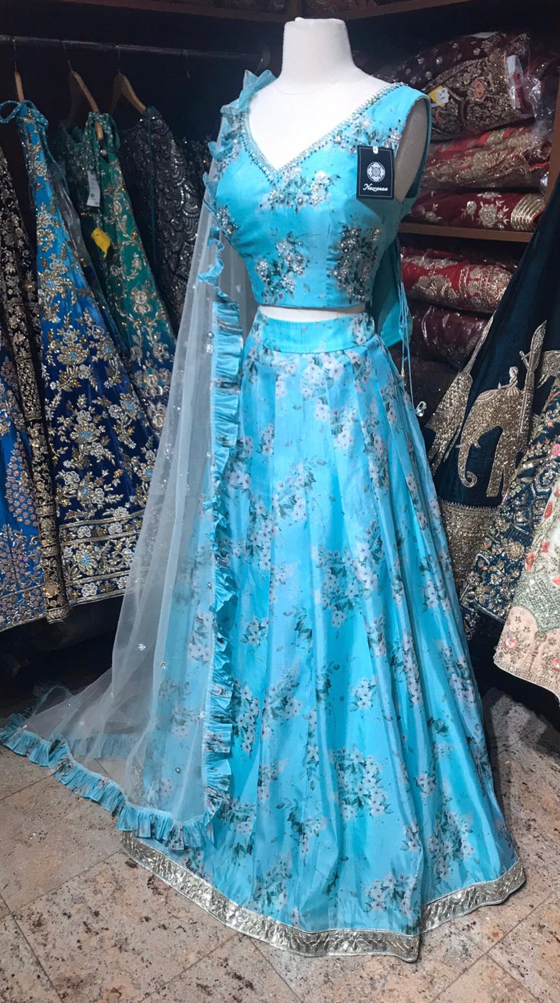 Turquoise Blue Size 38 Floral Lehenga – Nazranaa