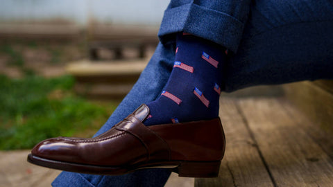 Do you wear socks with loafers? (An expert answers...) - Boardroom Socks