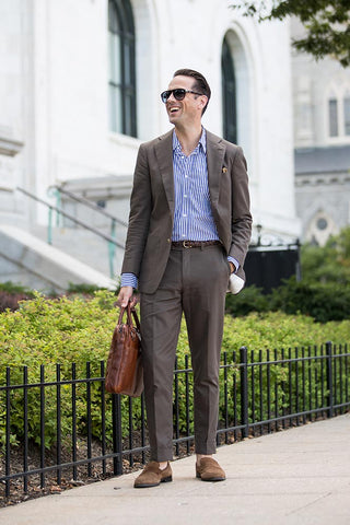 No Socks with Suit: Everything You Need to - Boardroom Socks