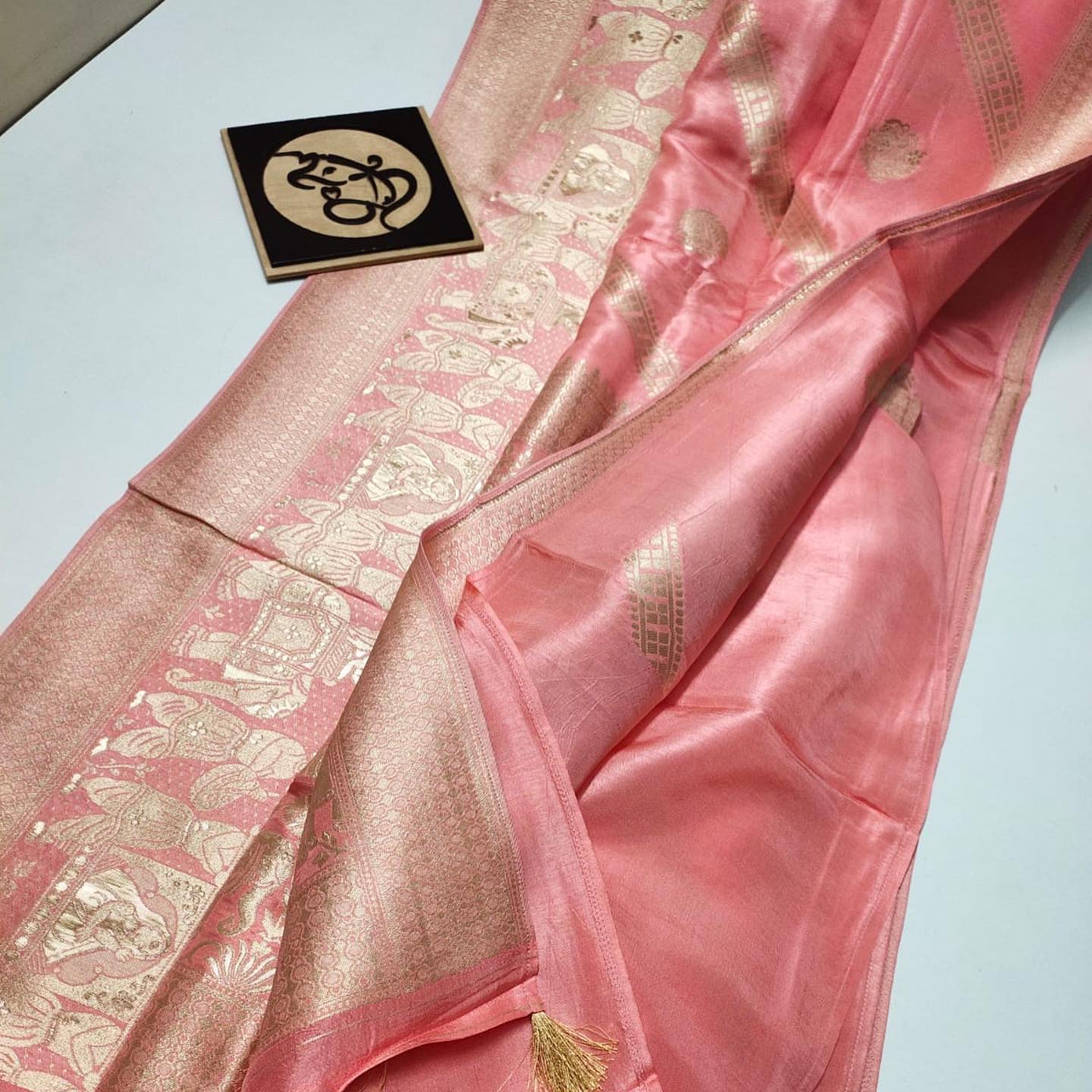 Moonga Silk Saree at Rs 4100 | डिजाइनर सिल्क साड़ी in Raipur | ID:  22355884397