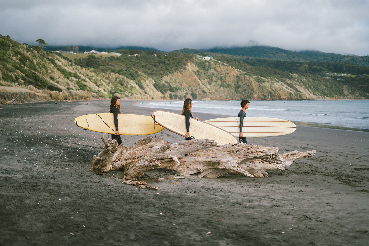 Mahsa, Ella and Eleanor at Raglan