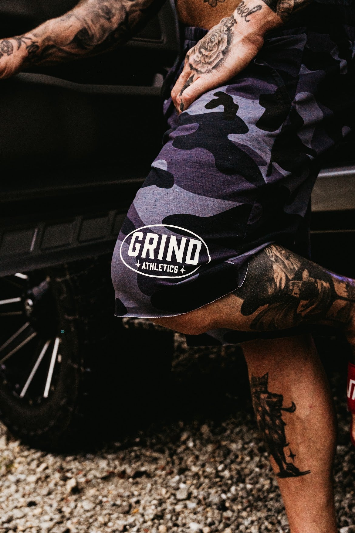 Classic Grind Shorts - Logo Green - Oval OD