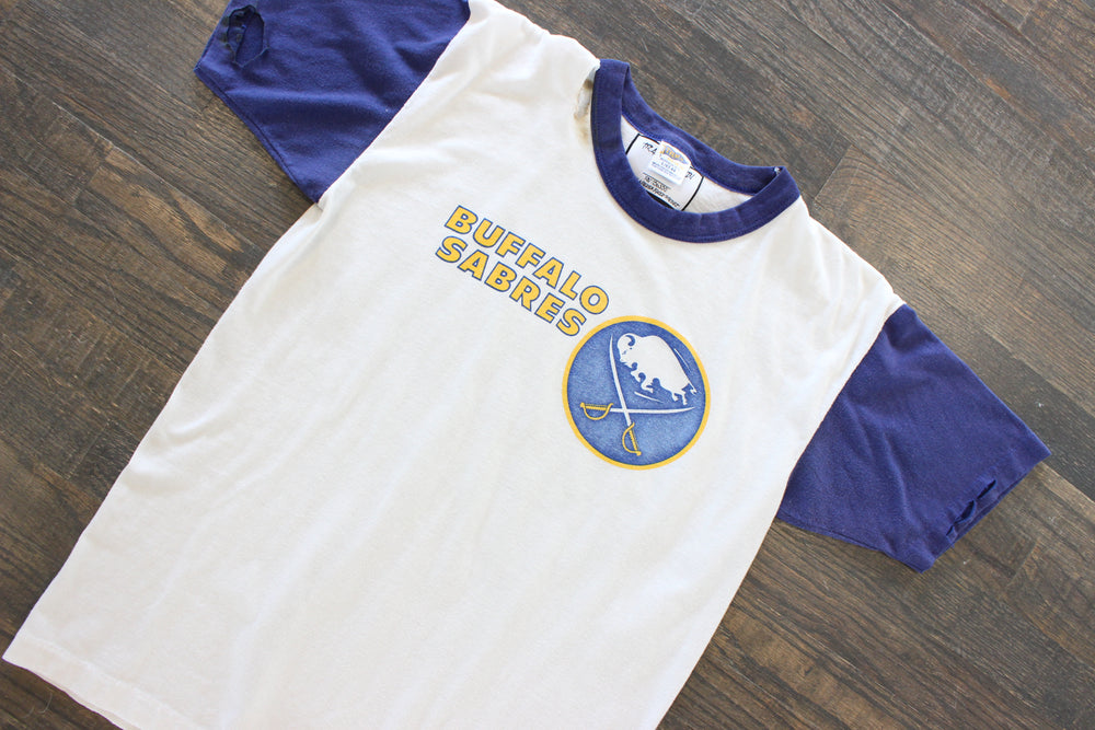 Vintage Buffalo Sabres T shirt – Travis 