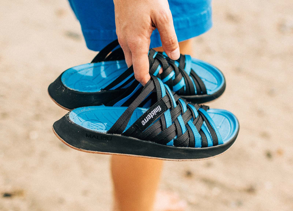 Malibu X Finisterre Zuma Sliders | Slip-On Sandals - Black
