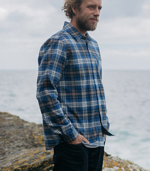 Men's Blue Check Organic Cotton Flannel Shirt | Finisterre