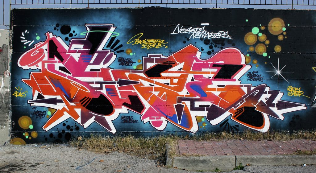graffiti wall zeus40 piece street art 