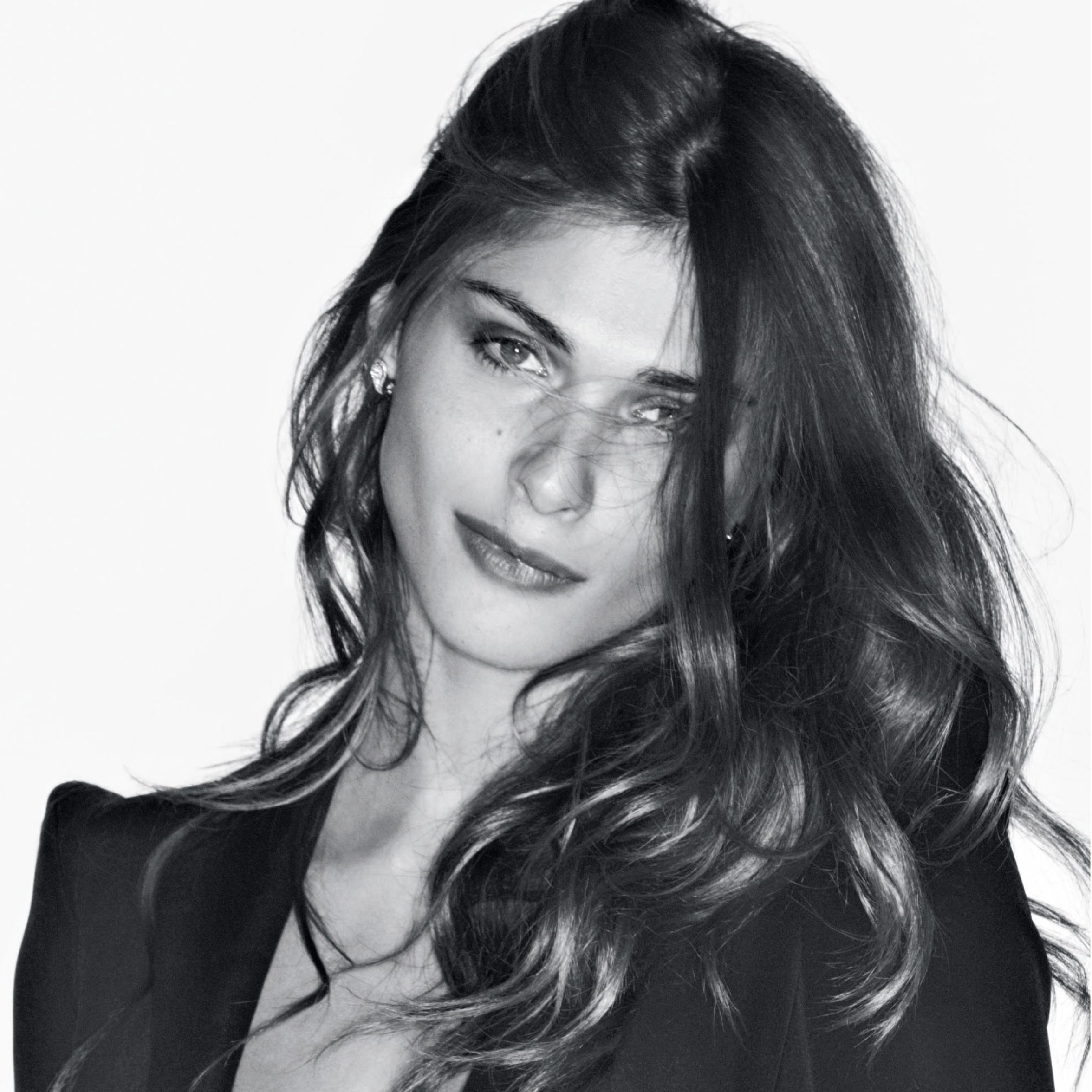 Elisa Sednaoui loves MV Organic Skincare