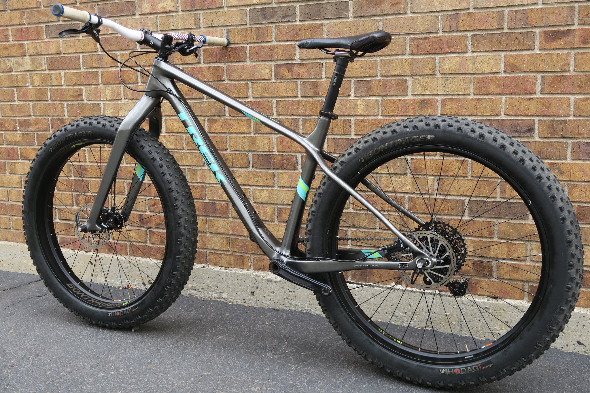 trek farley 9.6 fat mountain bike