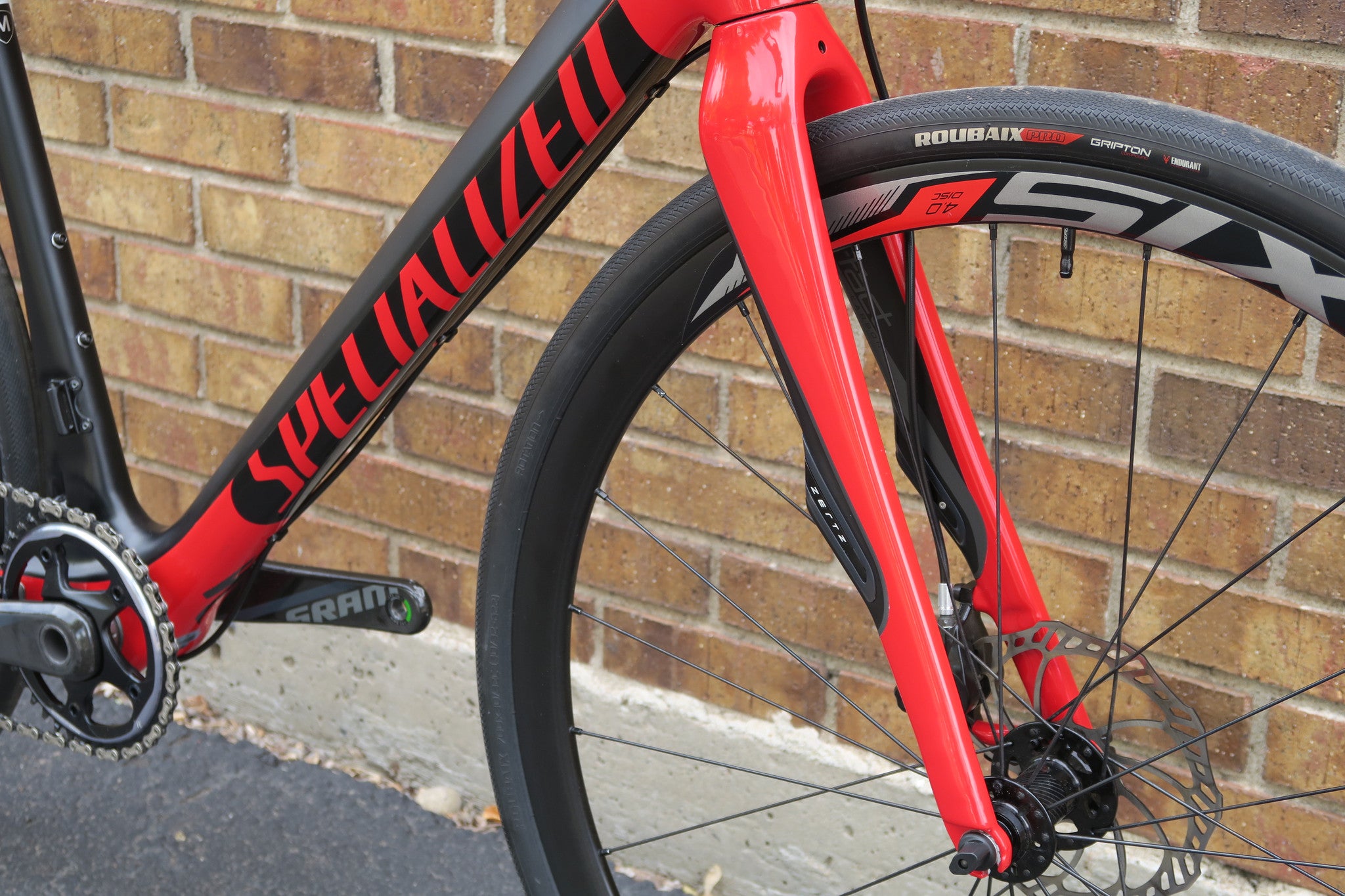 specialized sirrus pro carbon disc