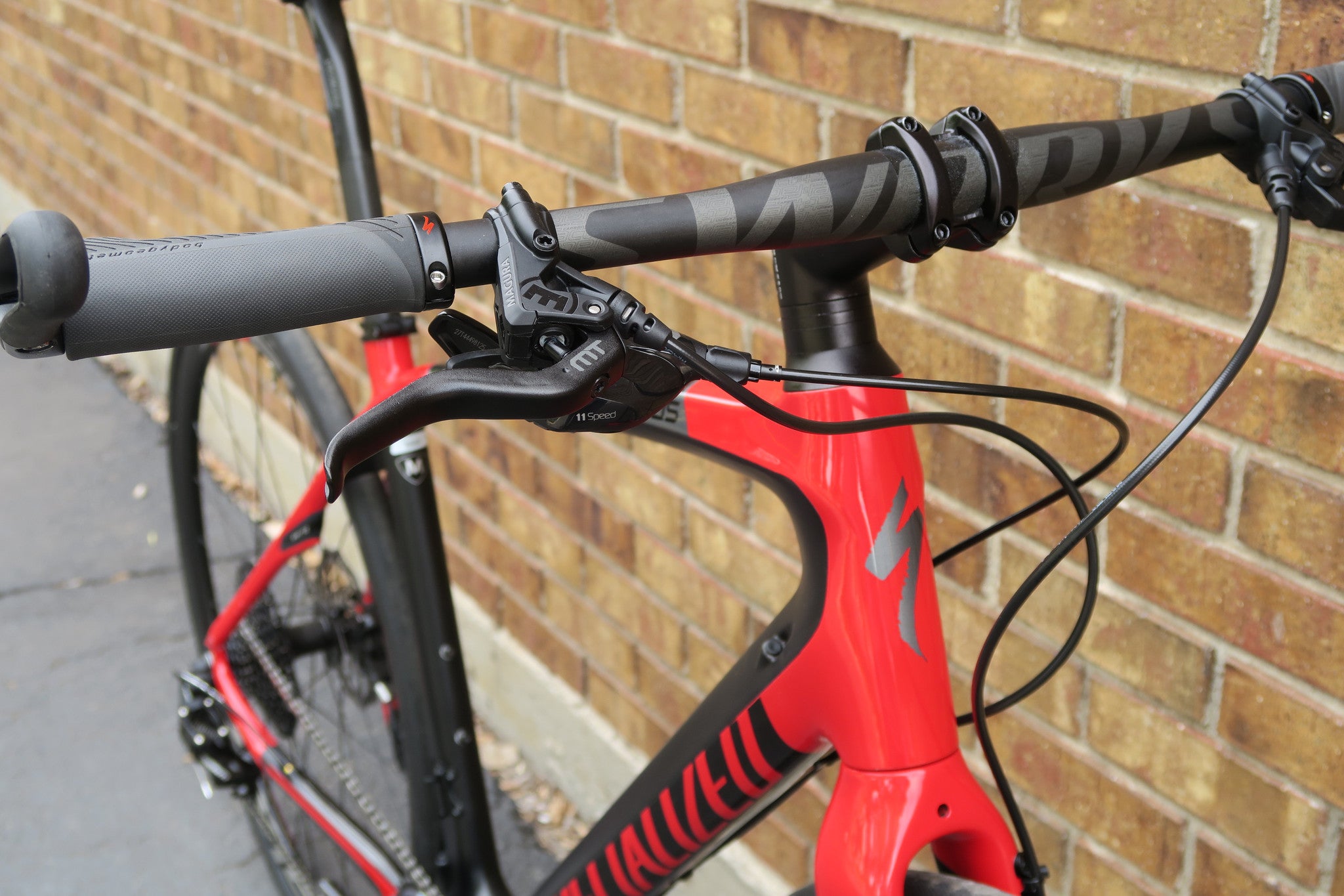 specialized sirrus pro carbon disc