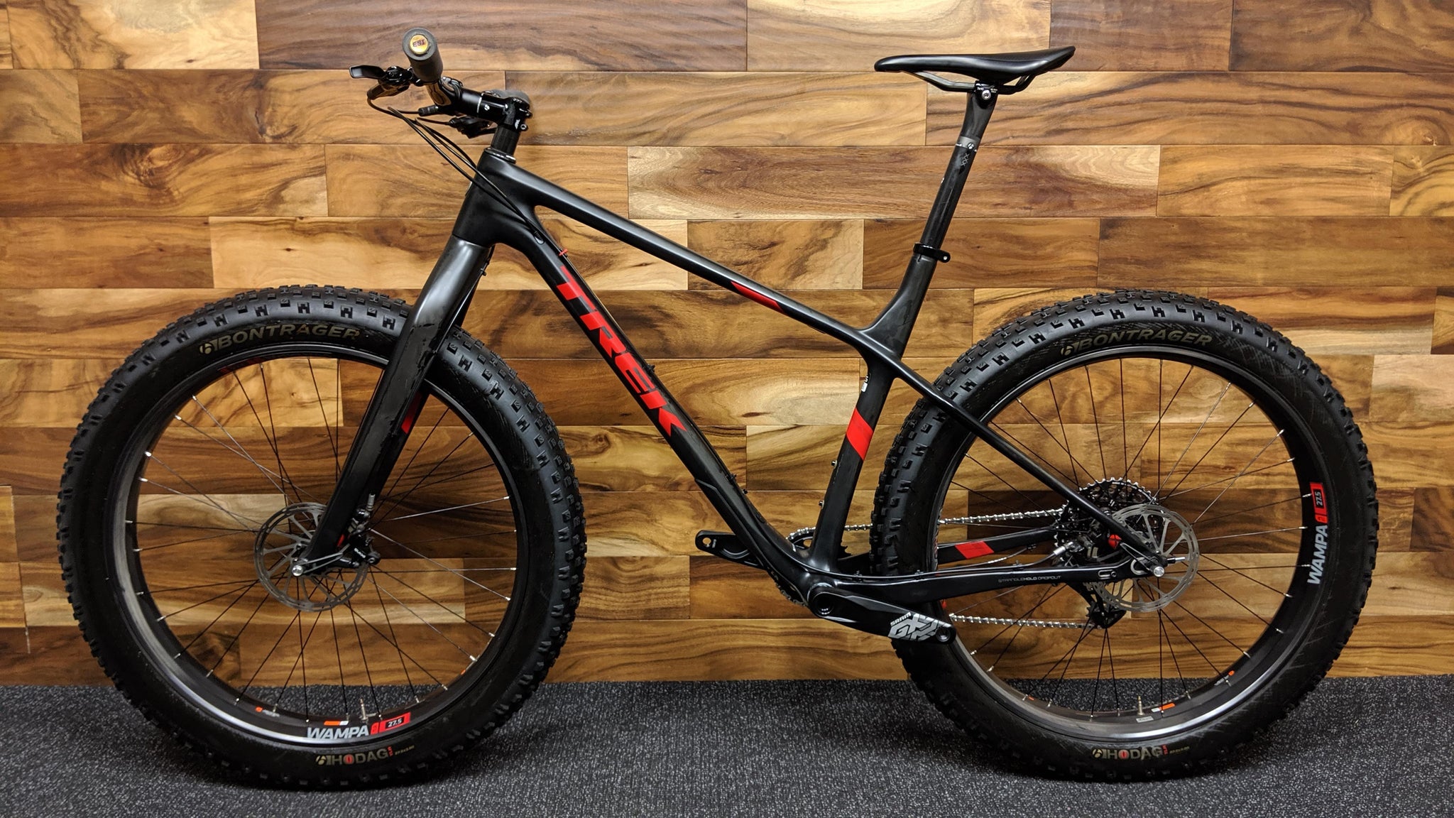 2016 trek farley 5 for sale