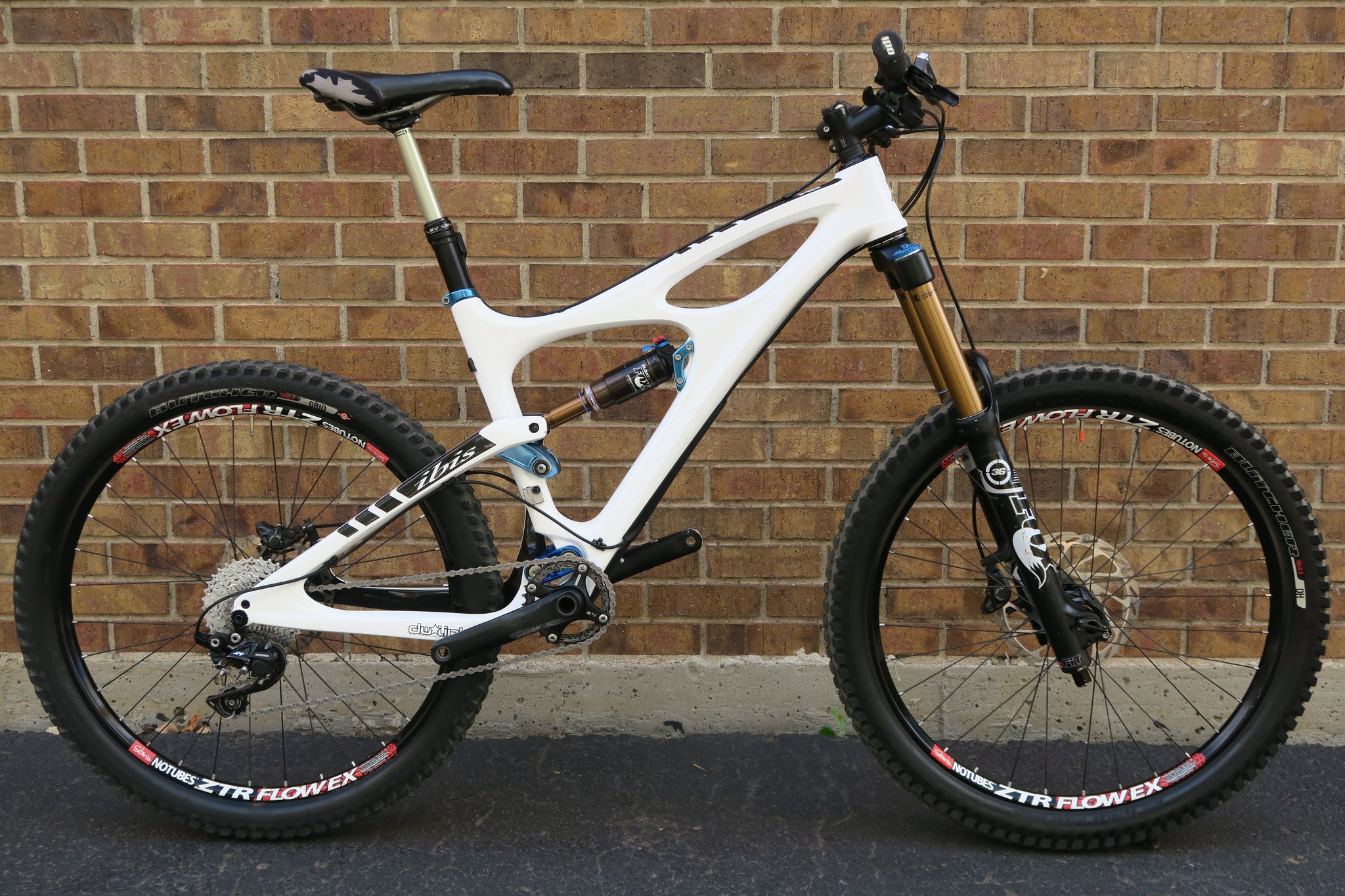 ibis mojo carbon