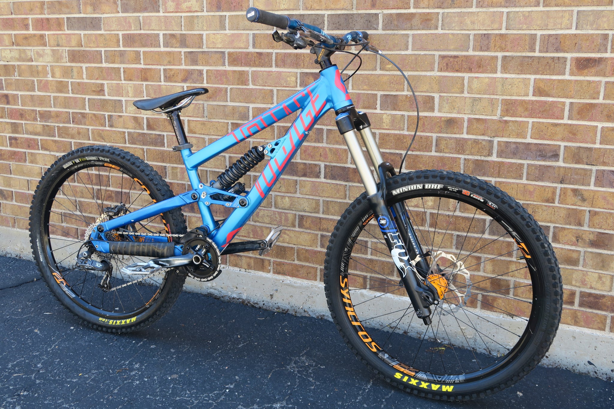 scott voltage dh