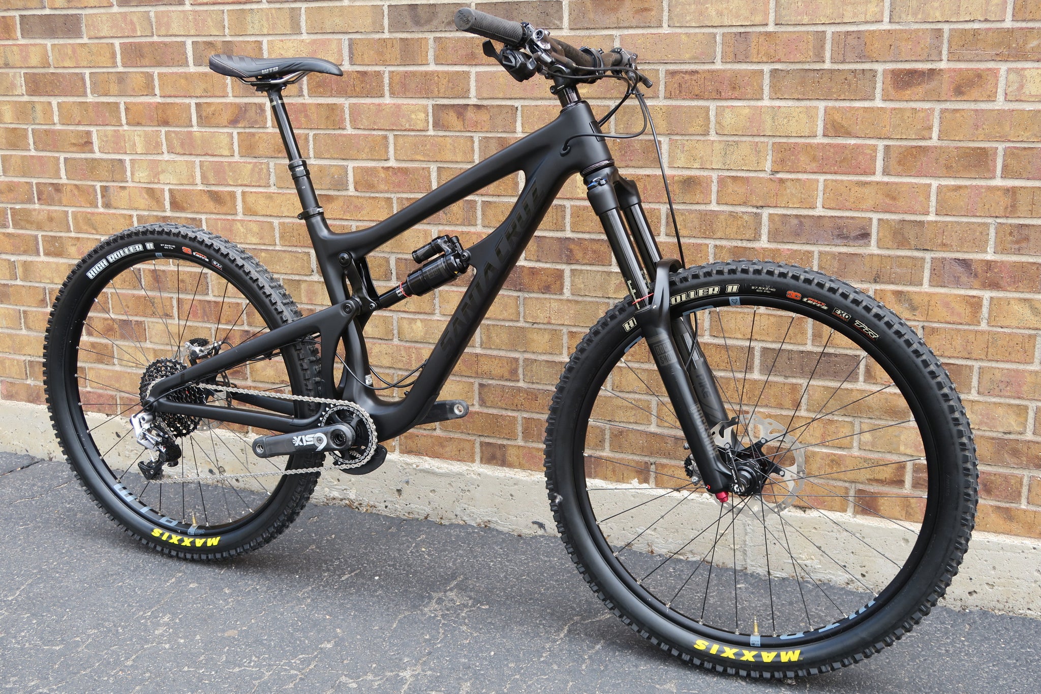 santa cruz nomad m