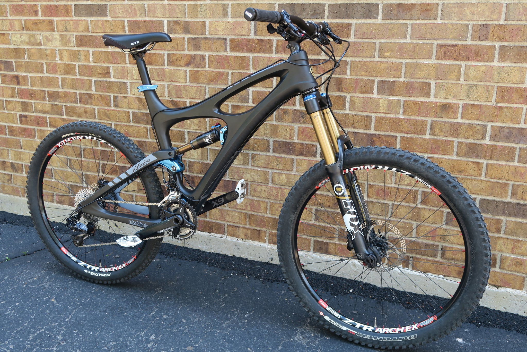 carbon ibis mojo