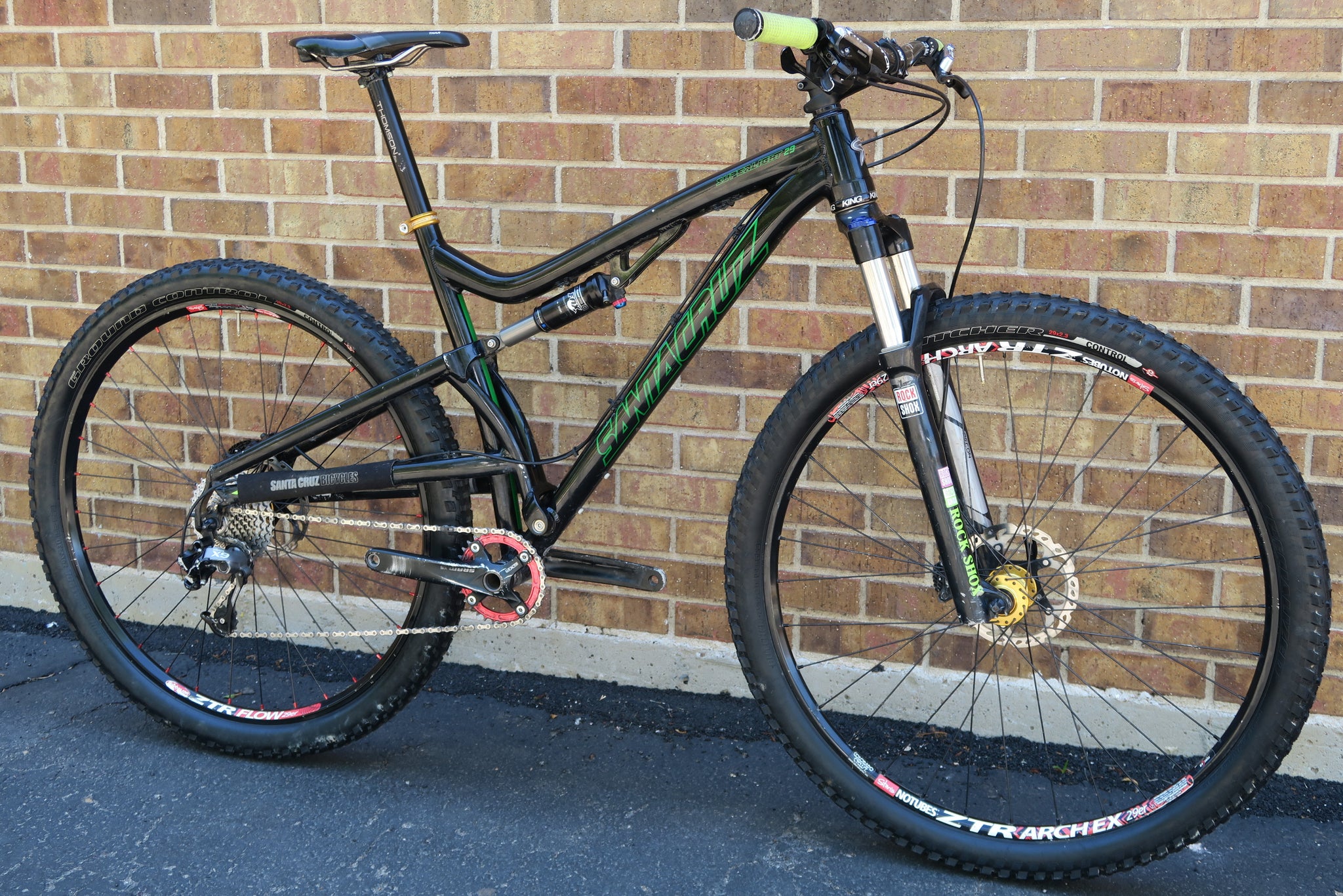 santa cruz superlight full suspension mountain bike