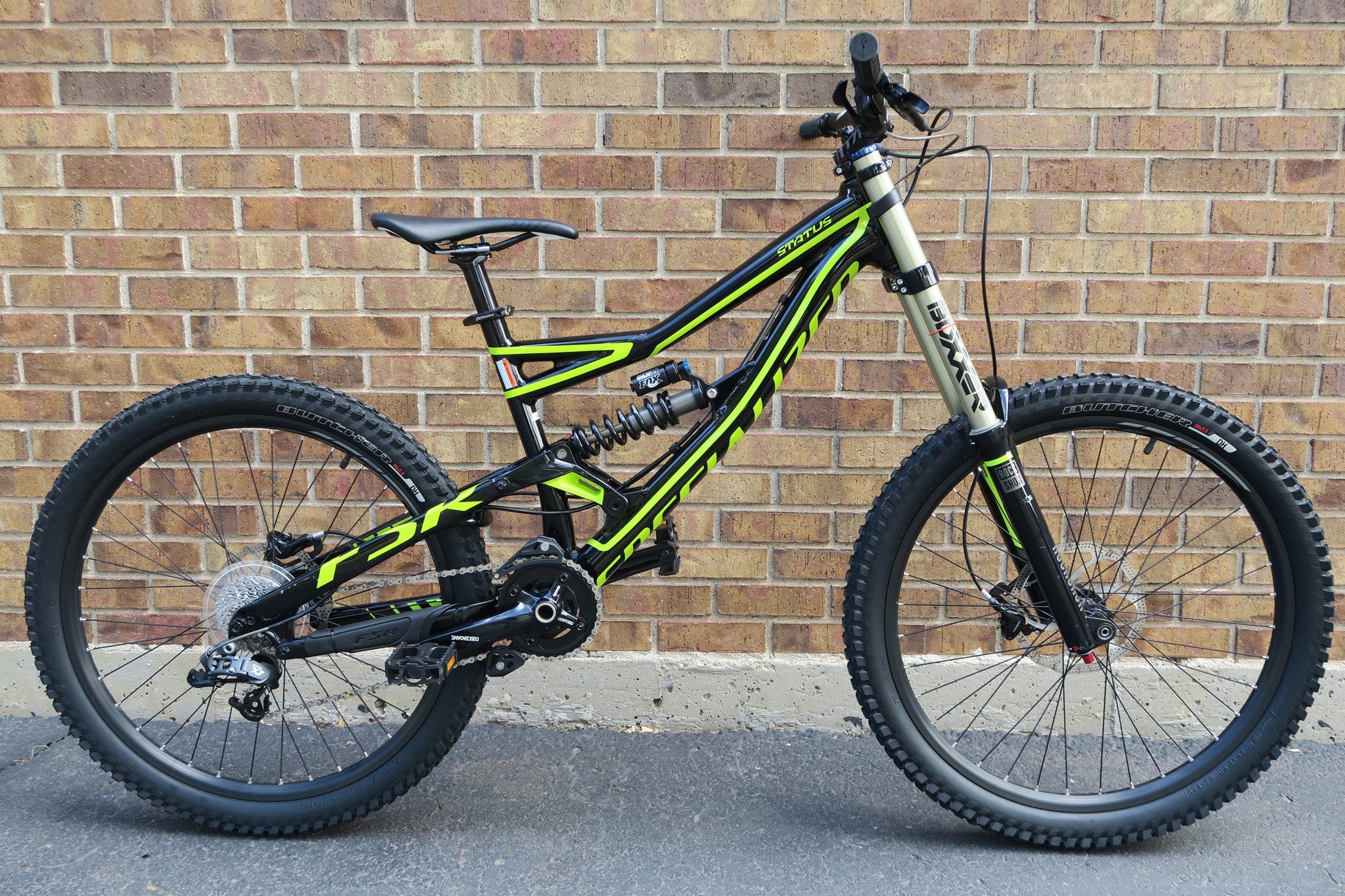 specialized status 2 2014