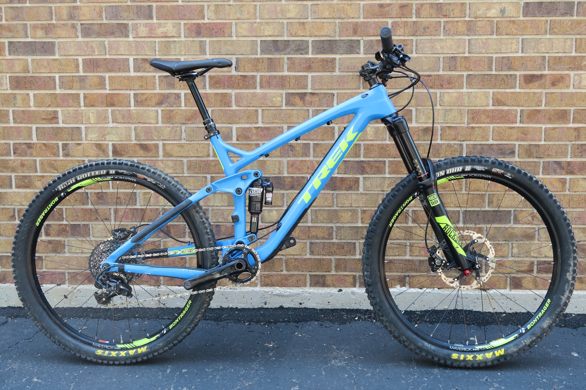 trek slash 27.5