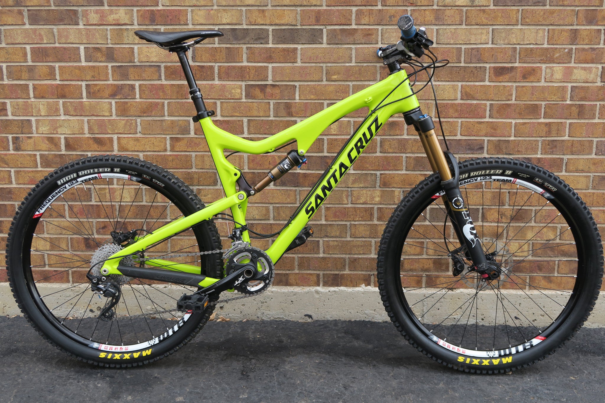 2014 SANTA CRUZ BRONSON CARBON CC 27.5 Altitude Bicycles