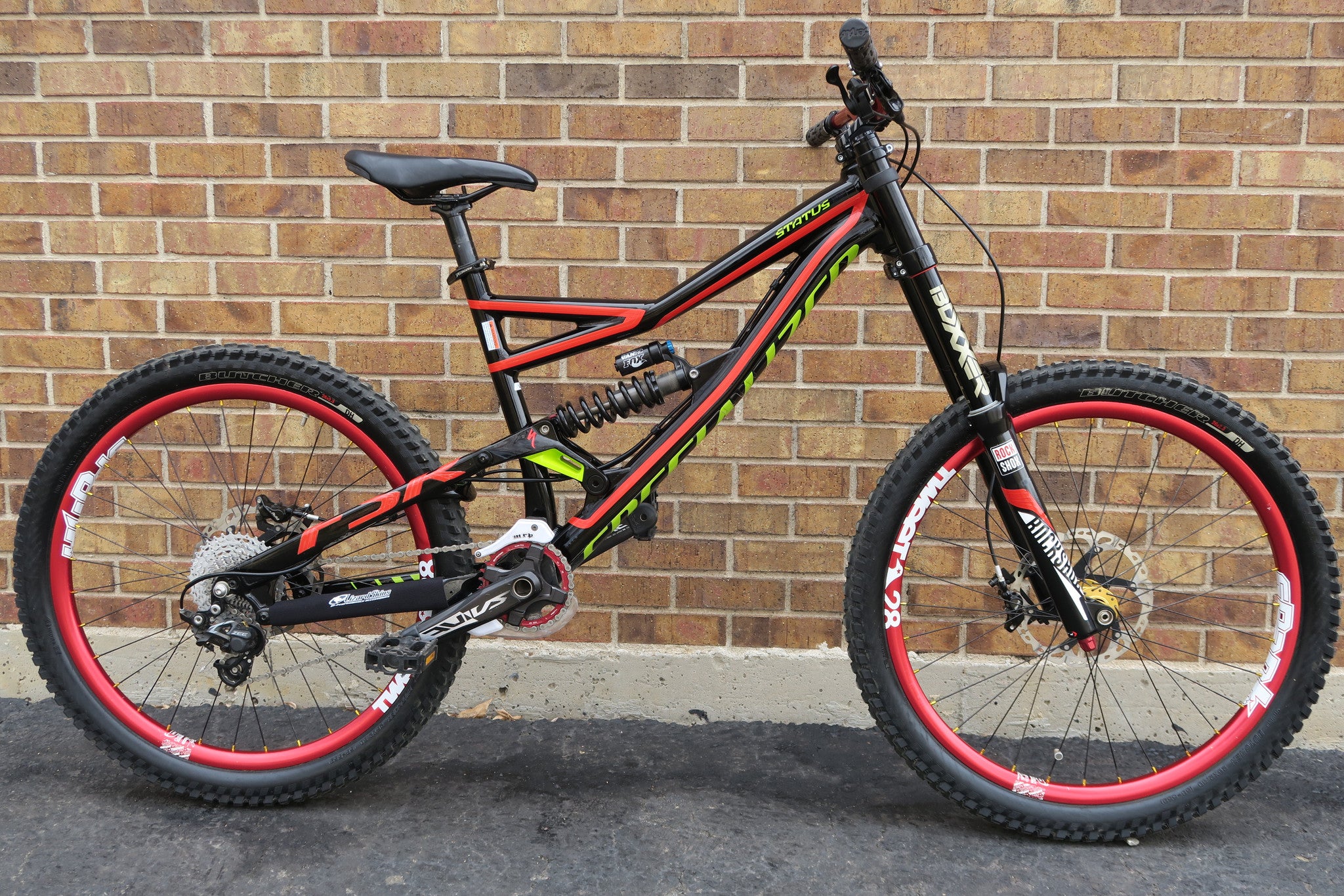 specialized status 2