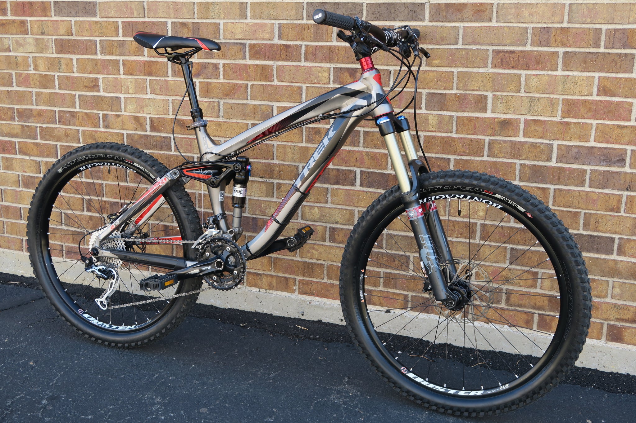 trek remedy 8 2011