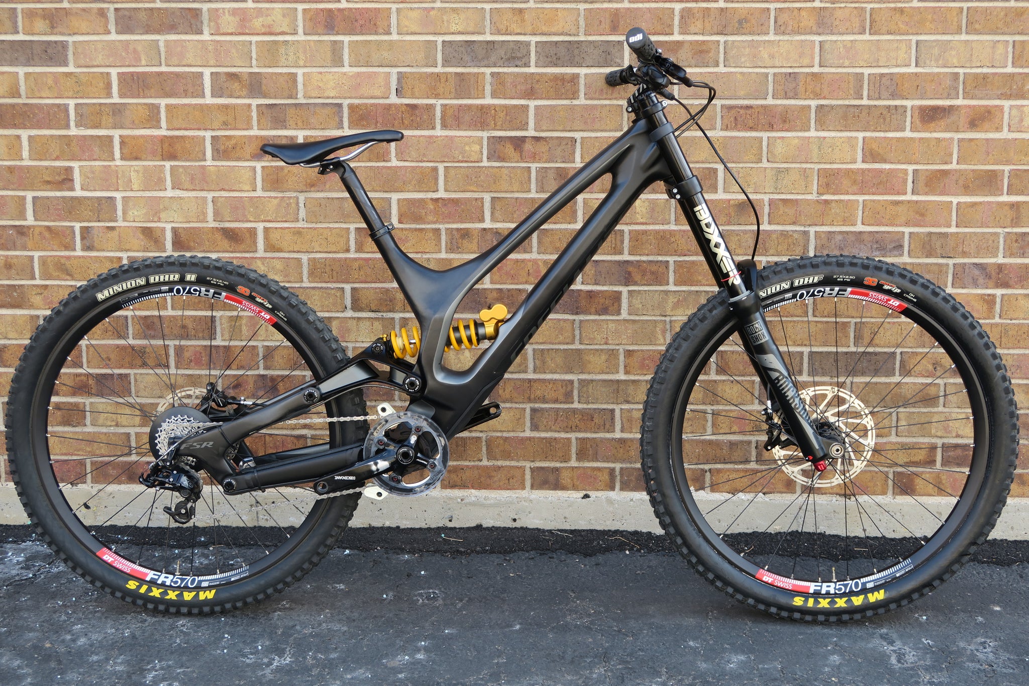 specialized demo 8 2016 carbon