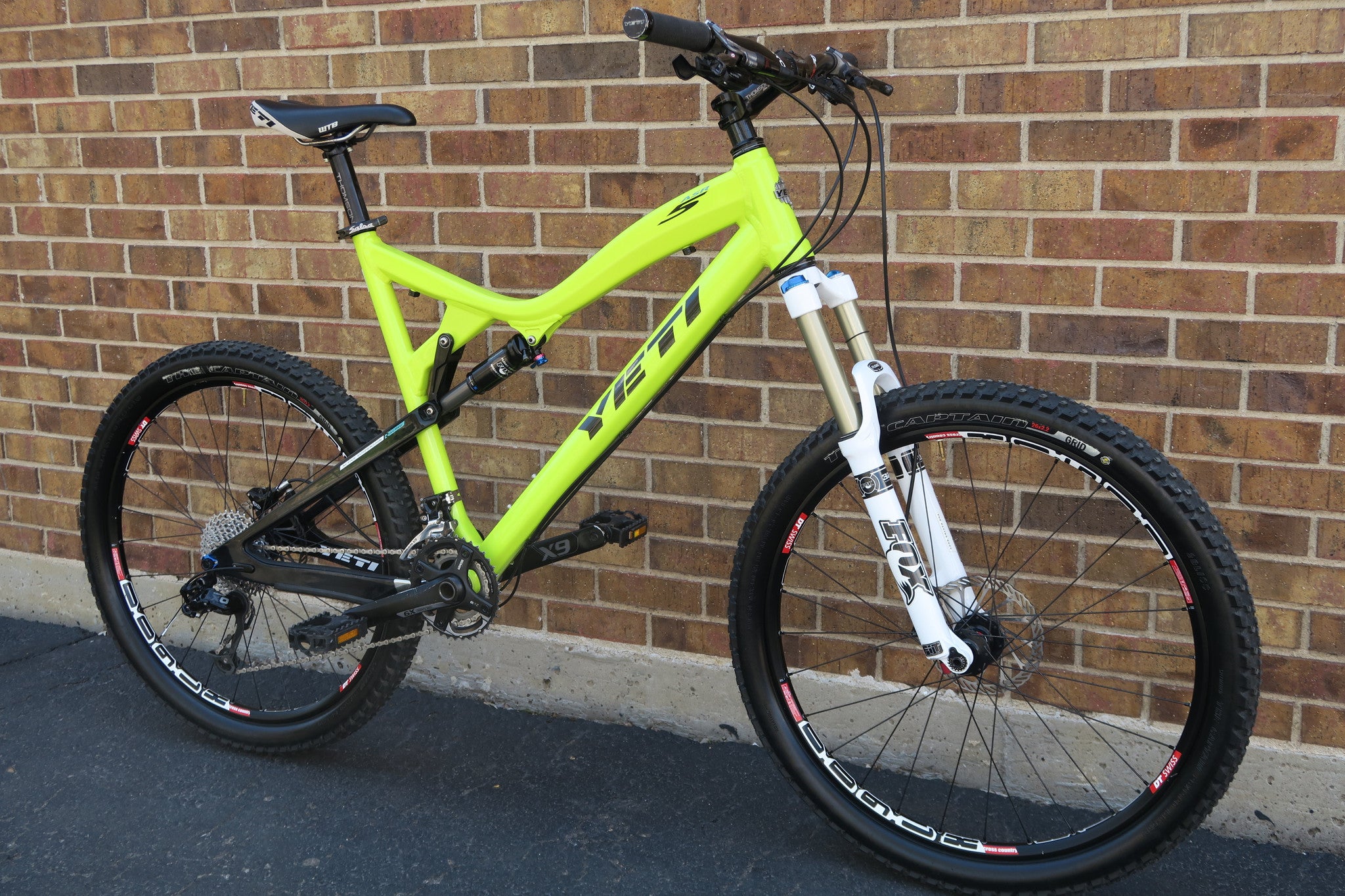 yeti asr 5