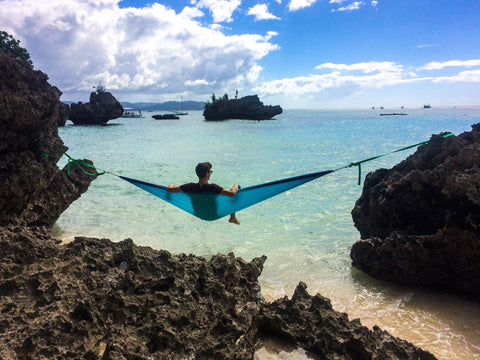 Phillippines, hammocking over the ocean