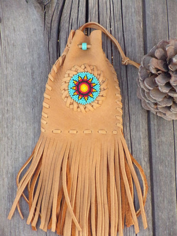 Fringed leather amulet bag, sunflower beadwork – Thunder Rose Leather