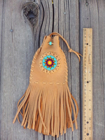 Fringed leather amulet bag, sunflower beadwork – Thunder Rose Leather