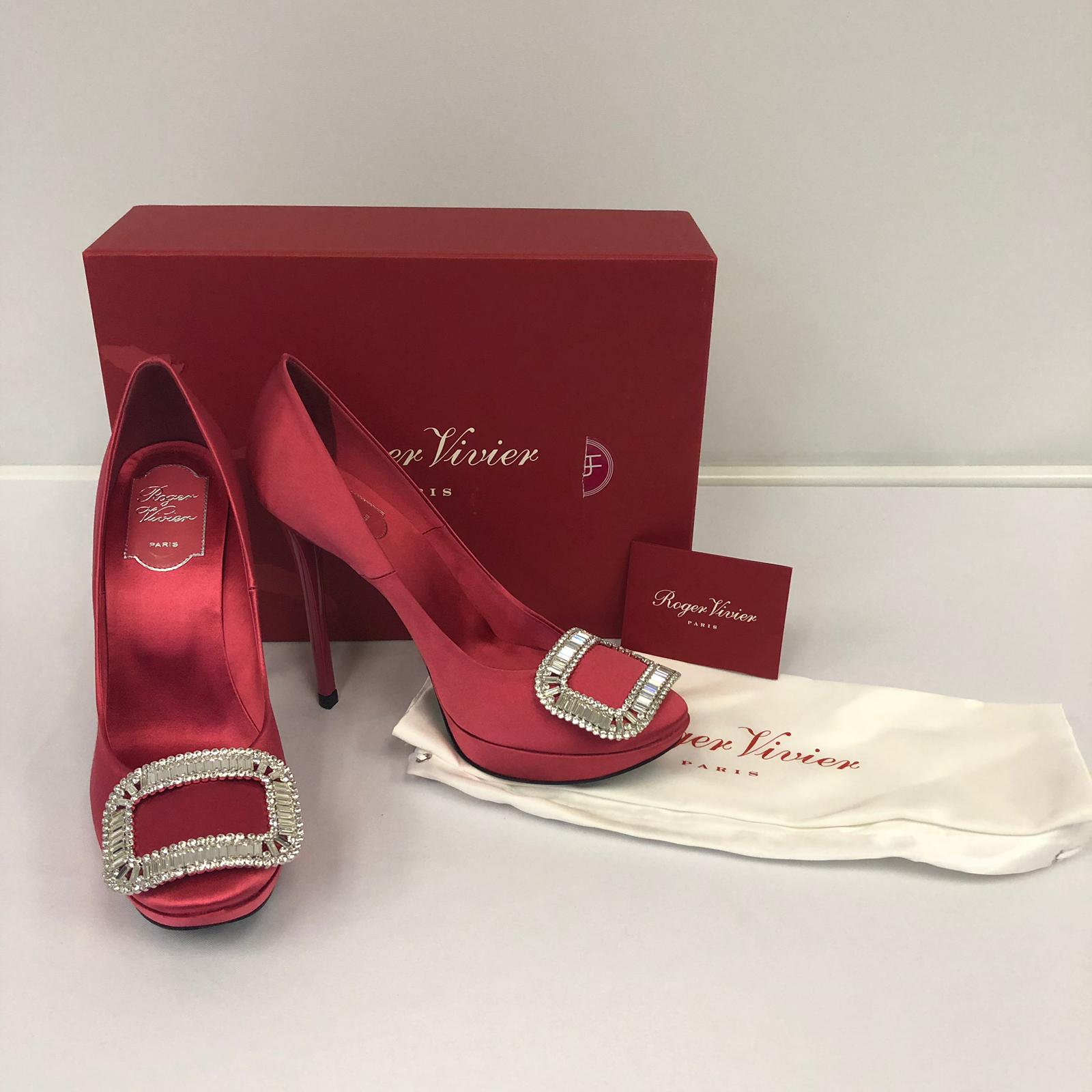 roger vivier red pumps