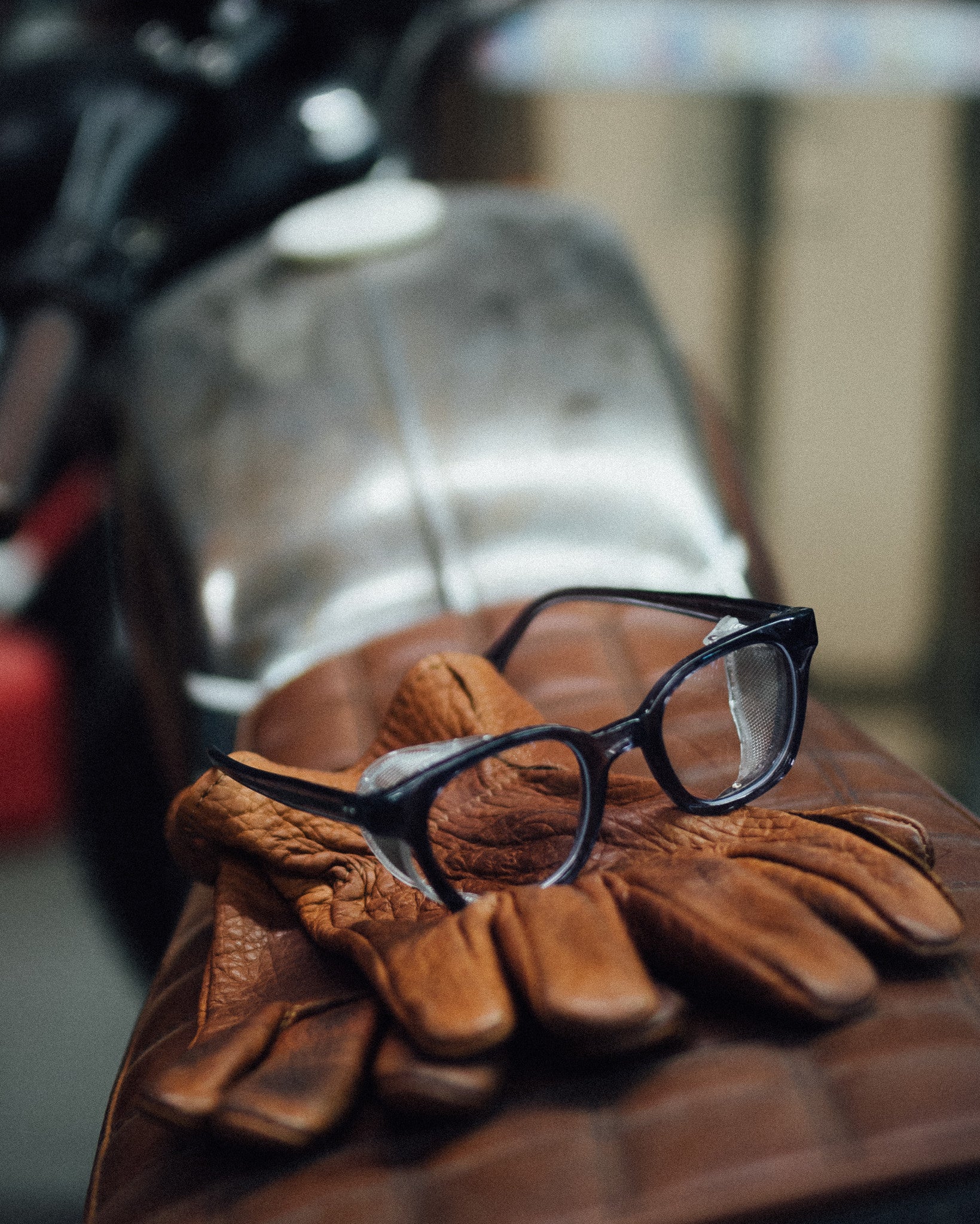 Wayfarer Protective Glasses – Those 
