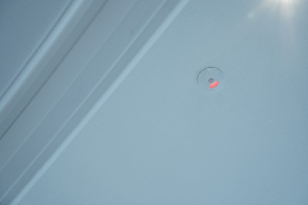 Faradite KNX presence sensor with the LED detection LED on