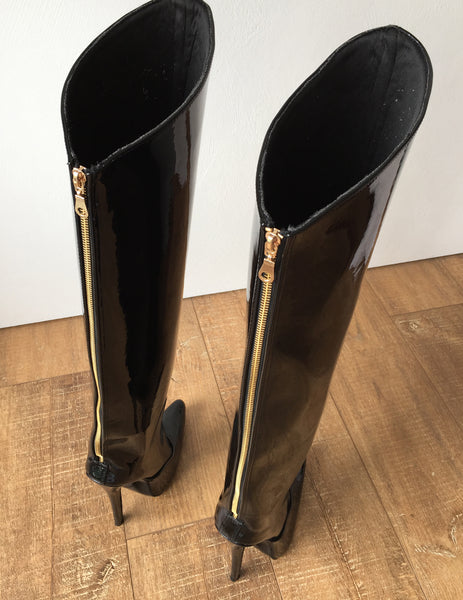 RTBU KICK 18cm Knee Hi Stiletto Straight Hard Shaft Gold Piping Patent ...