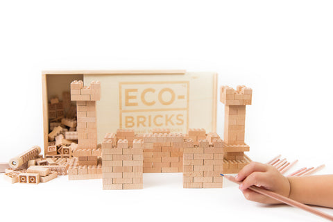 Eco-bricks™ Classic add color and create your own master piece 