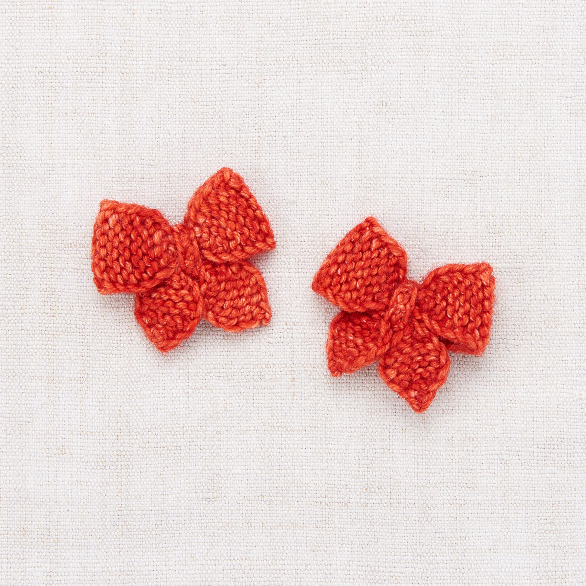 Misha and Puff Baby Puff Bow Set - Red Flame