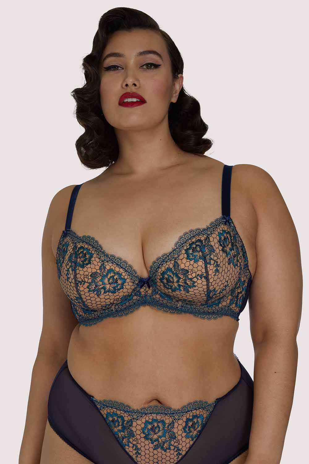 Evelina Blue Curve Bra