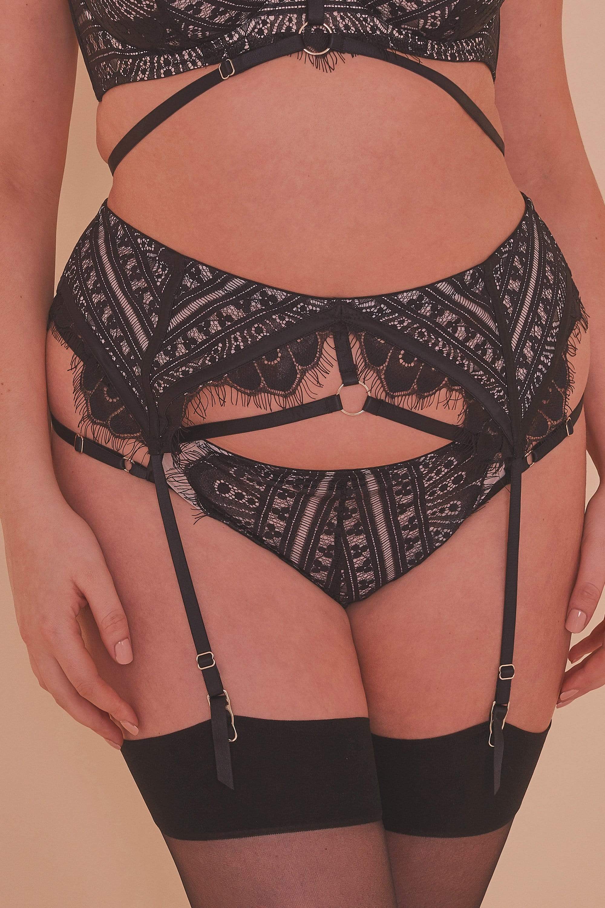 Sky Pearl Lace Harness Curve Suspender Belt