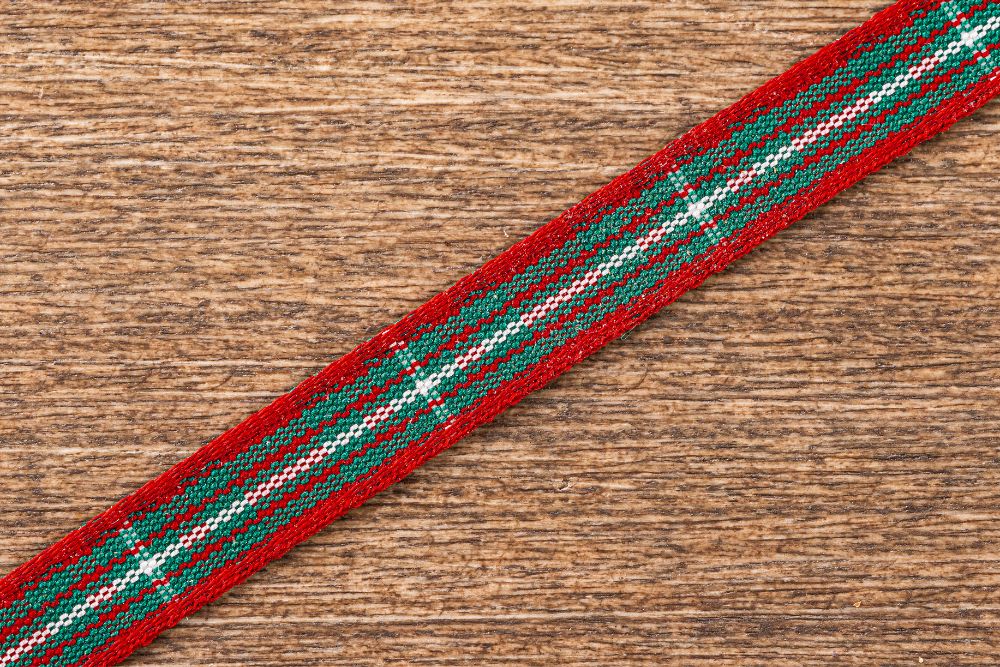 Macgregor-tartan-rustic-and-main