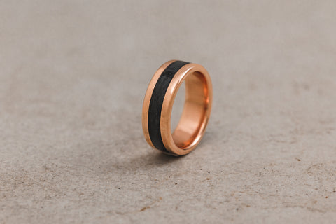 rose-gold-ring-inlaid-with-weathered-whiskey-barrel-The-Speakeasy-in-rose-gold