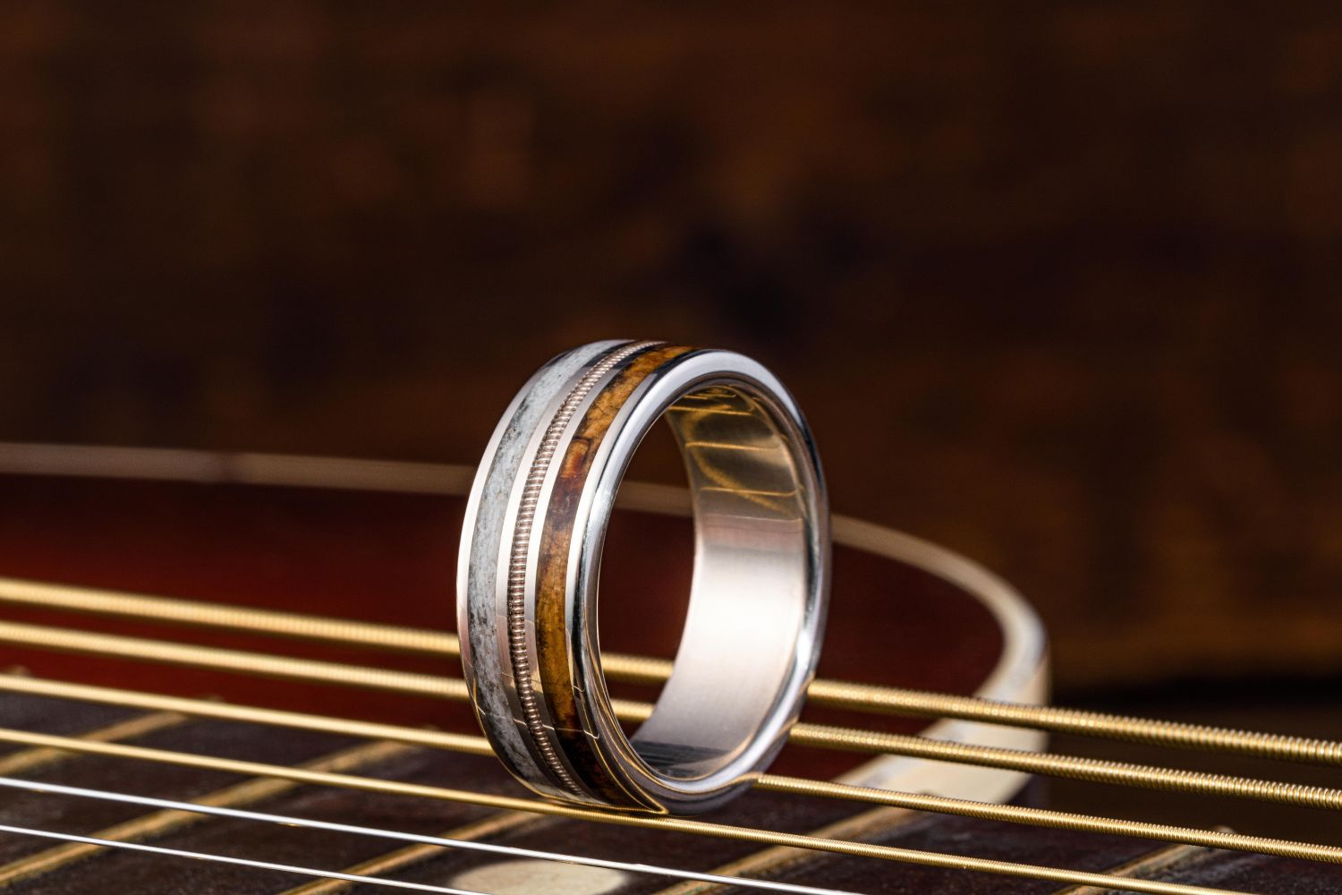custom-14k-white-ring-elk-antler-custom-provided-drifwood-guitar-string-rustic-and-main