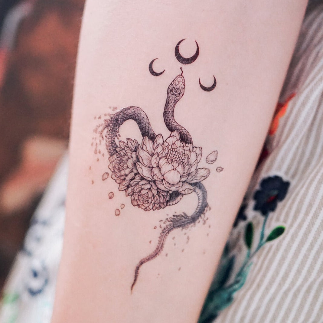 Dotwork snake and moon tattoo design wall art  tostadora