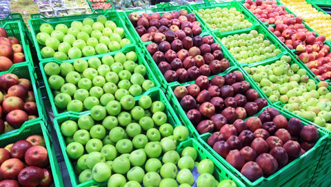 Pressbar Äpfel auf dem Markt