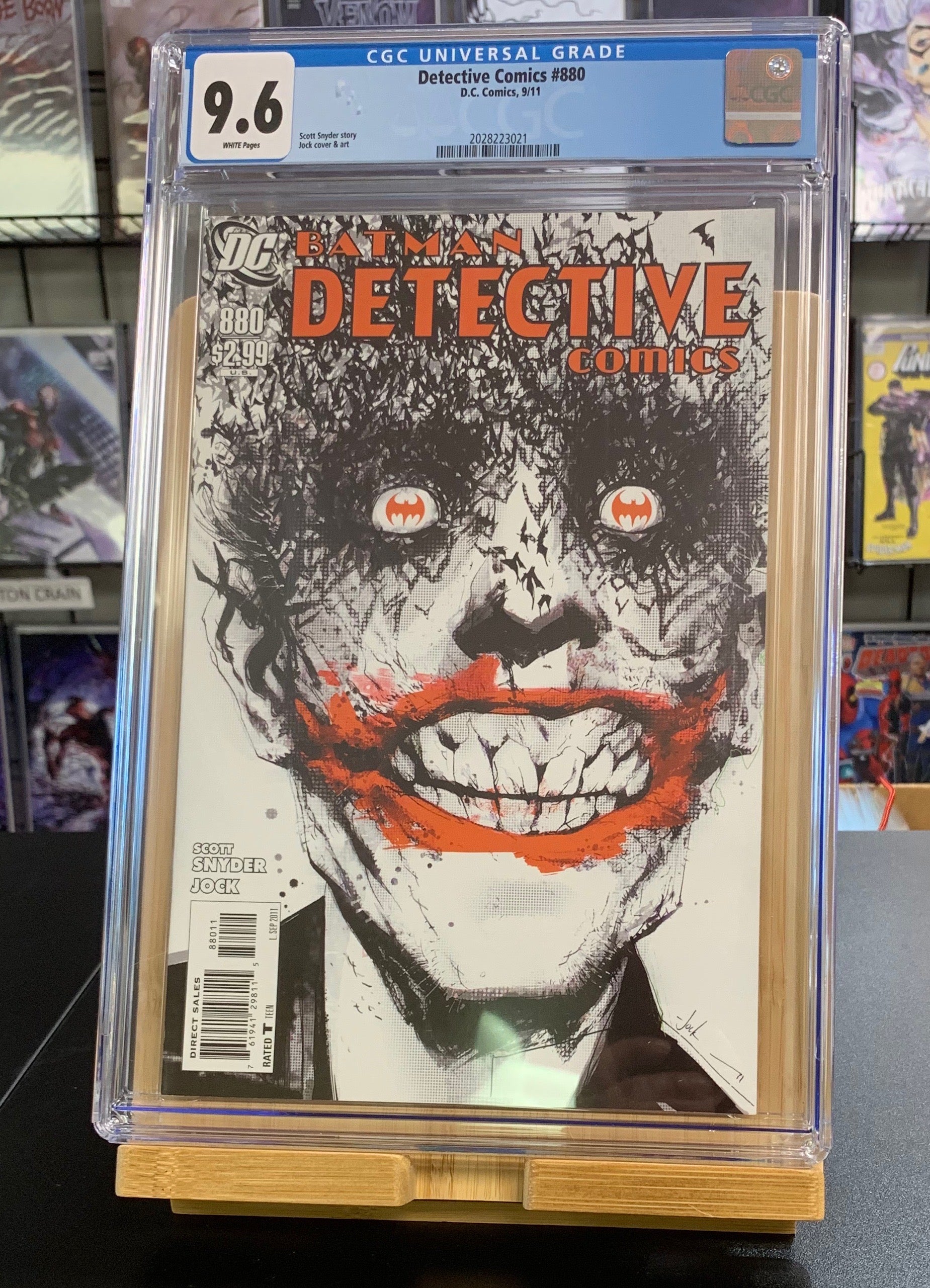  CGC Detective Comics #880 [2028223021] – Sanctum Sanctorum Comics &  Oddities LLC