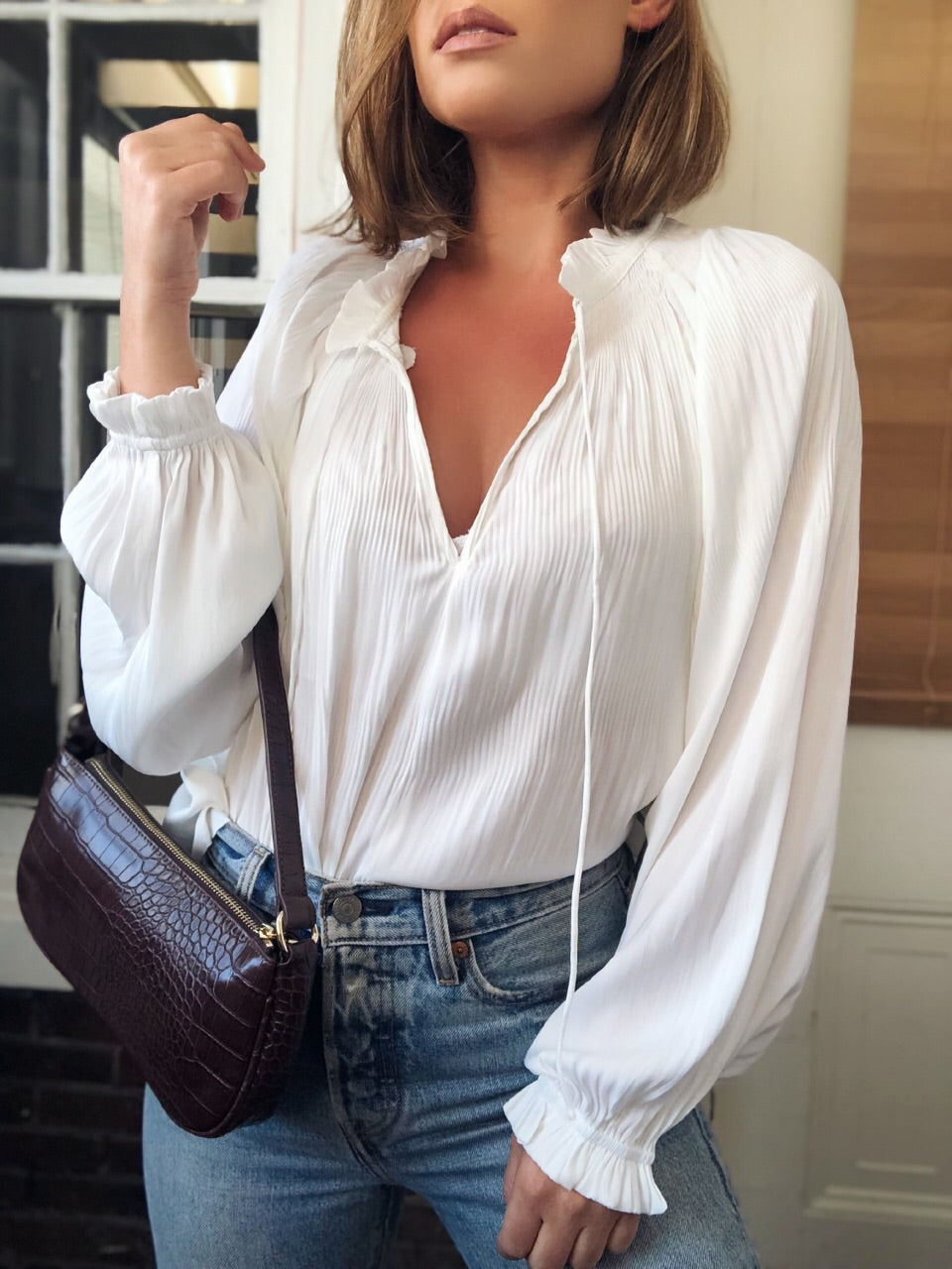 Zuri Pleated Puff Sleeve Blouse - White– amannequin