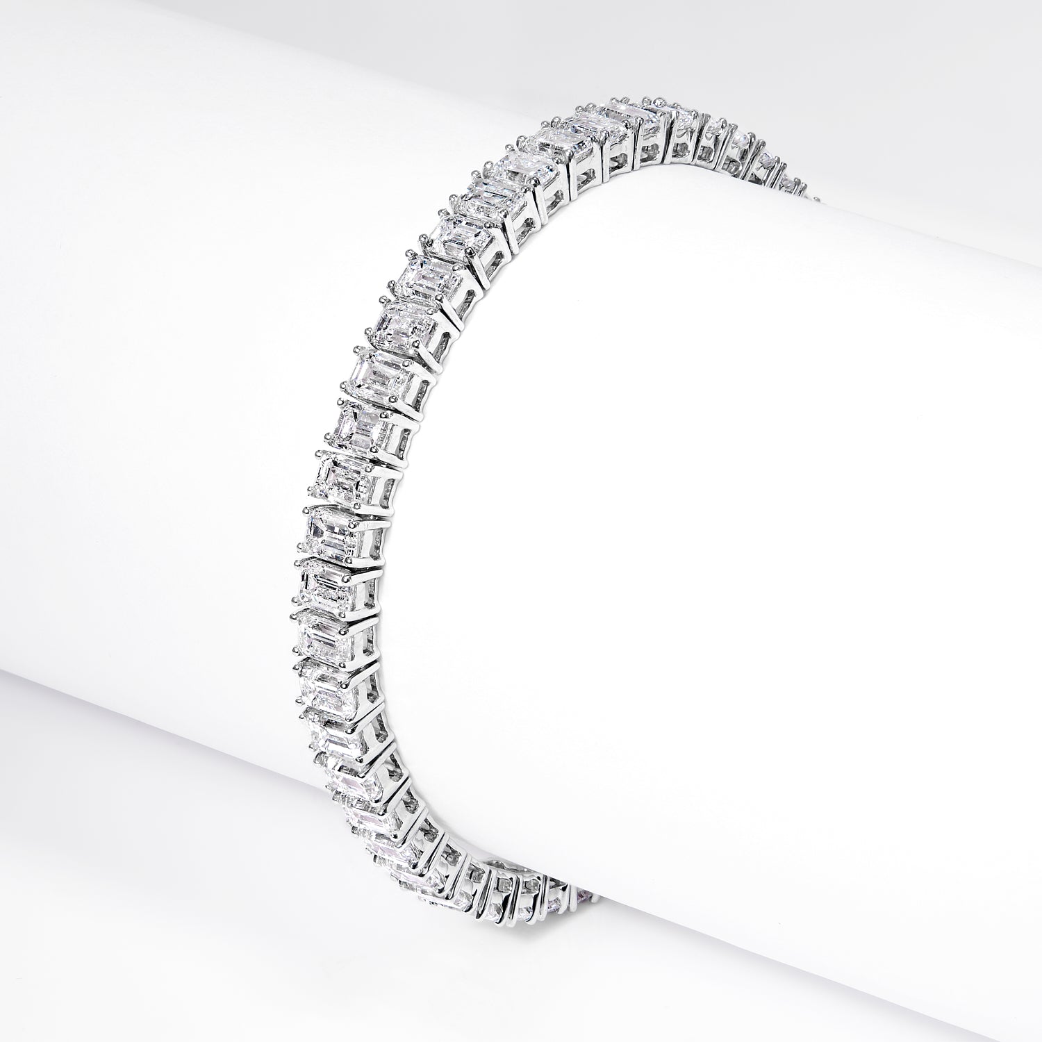 Italian Diamond Clover Quatrefoil Bracelet, .30 Carats in 14k